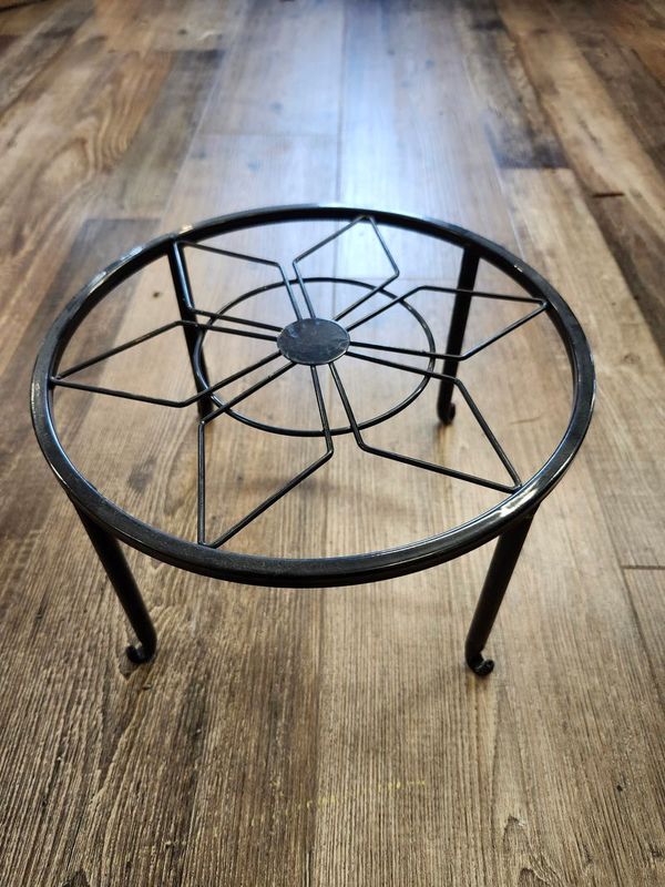 METAL PLANT STAND - BLK 6&quot;