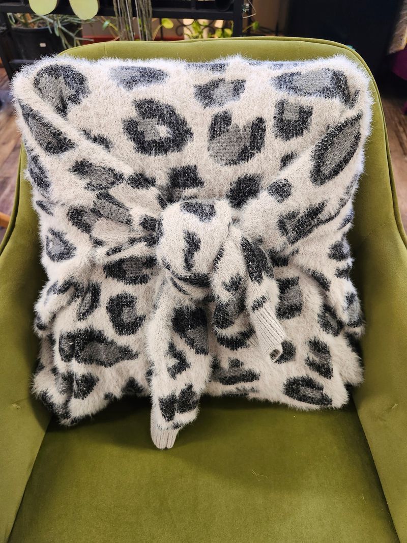 SWEATER PILLOW - CHEETAH