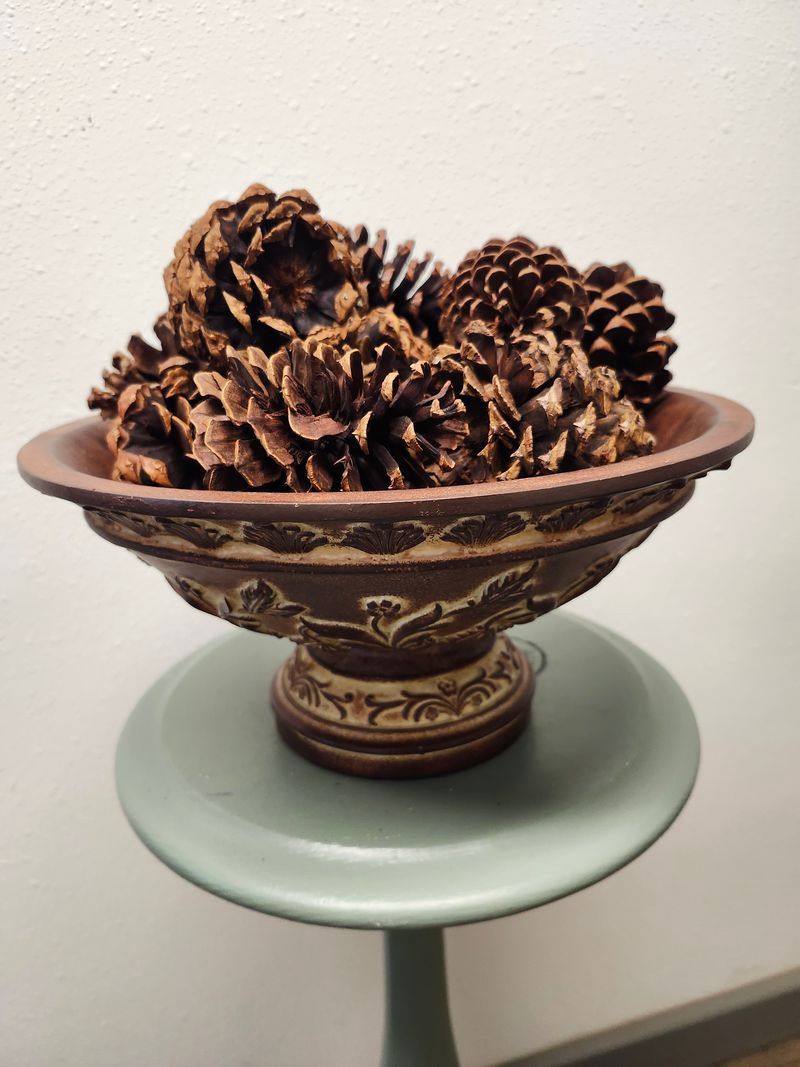 DECORATIVE BOWL