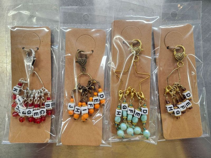 STITCH MARKERS SET