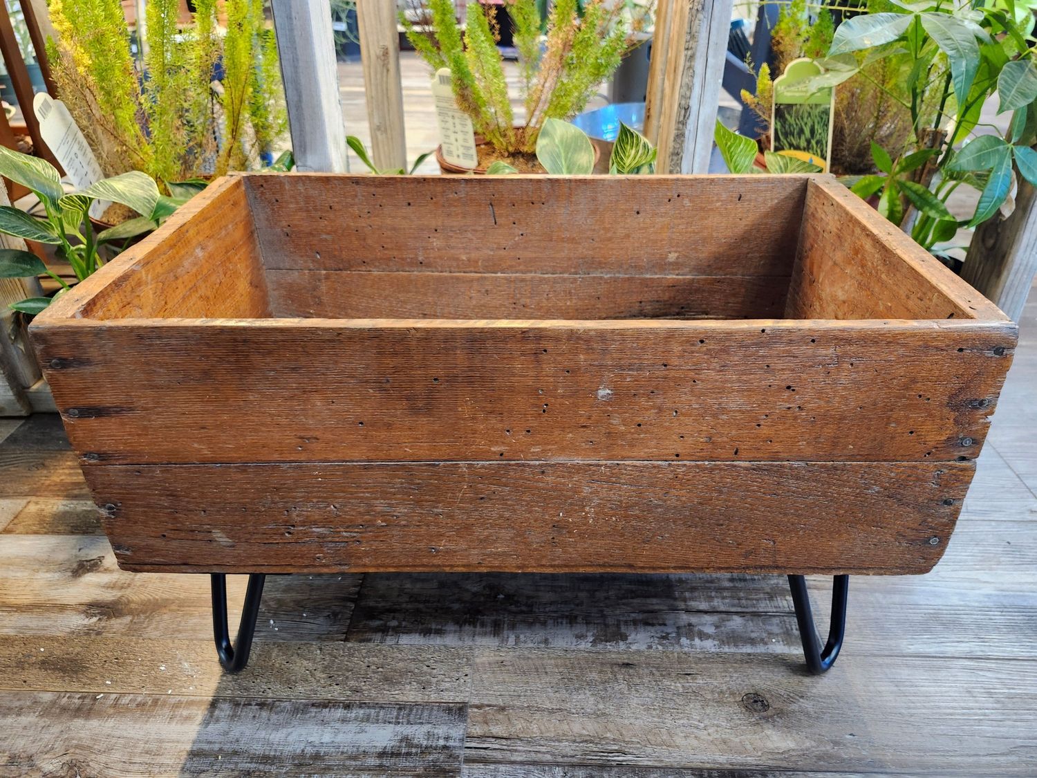 CRATE TABLE 13.5X29&quot; - UPCYCLED