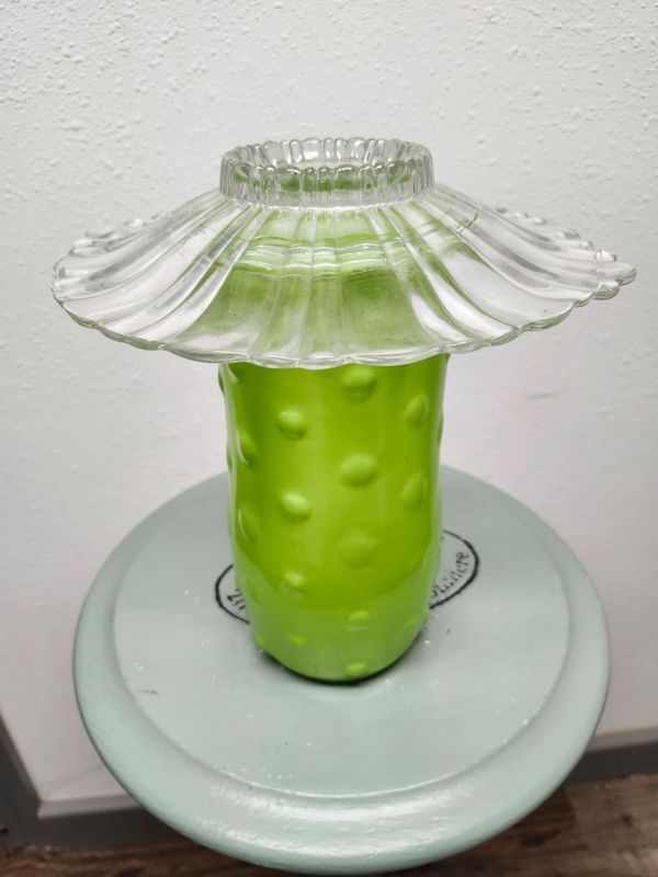 GLASS MUSHROOM 10&quot; - UPCYLED LIME