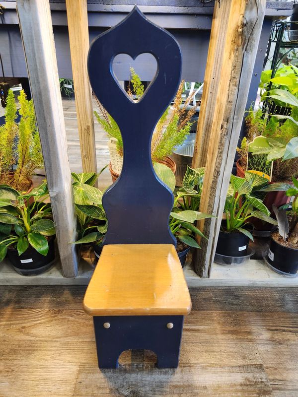 PLANT STAND 27&quot; - BLUE HEART