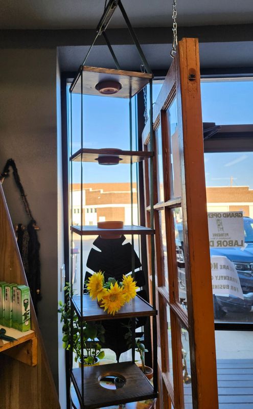 HANGING PLANT SHELF - 5 TIER