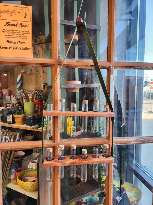 PROP TUBE HANGER - 3 TIER
