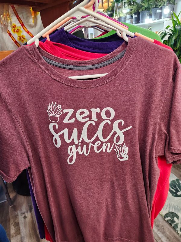 PLANT-TEE &quot;ZERO SUCCS&quot; - MEDIUM BURGUNDY UPCYCLED