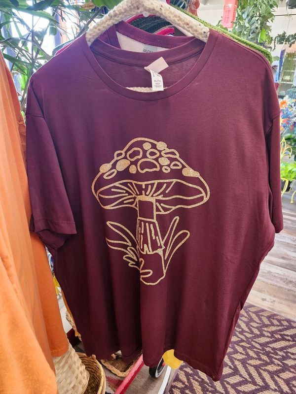PLANT-TEE &quot;GOLDEN MUSHROOM&quot; - XL MAROON