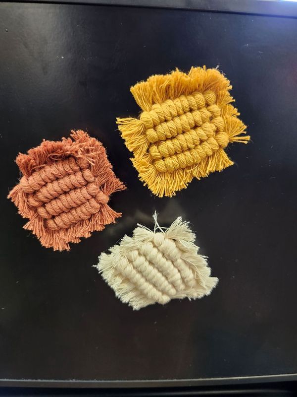 MACRAME MAGNET