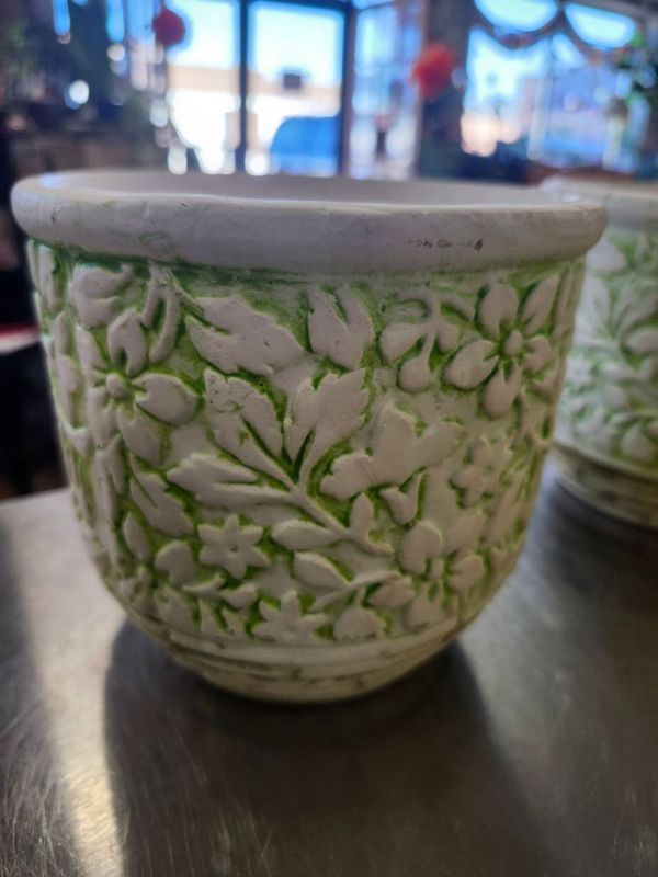 CERAMIC POT 6&quot; ASST