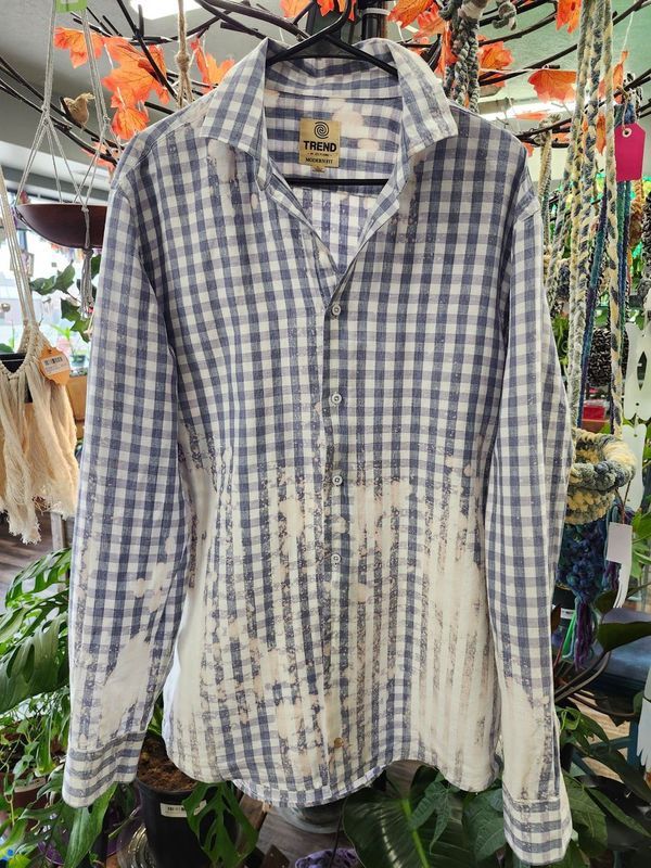 BLEACH-DYED FLANEL - LARGE &quot;INDIGO&quot;
