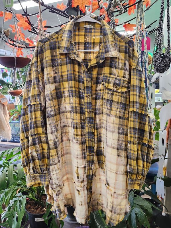 BLEACH-DYED FLANEL - WOMEN&#39;S LARGE &quot;CAPE YELLOW&quot;
