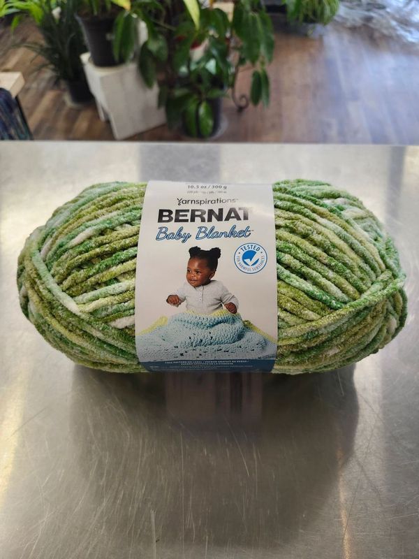 BERNAT BABY BLANKET &quot;LEAFY GREENS&quot;