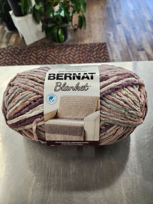 BERNAT BLANKET &quot;PURPLE HAZE&quot;