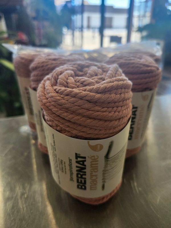 BERNAT MACRAME &quot;AUTUMN ROSE&quot;