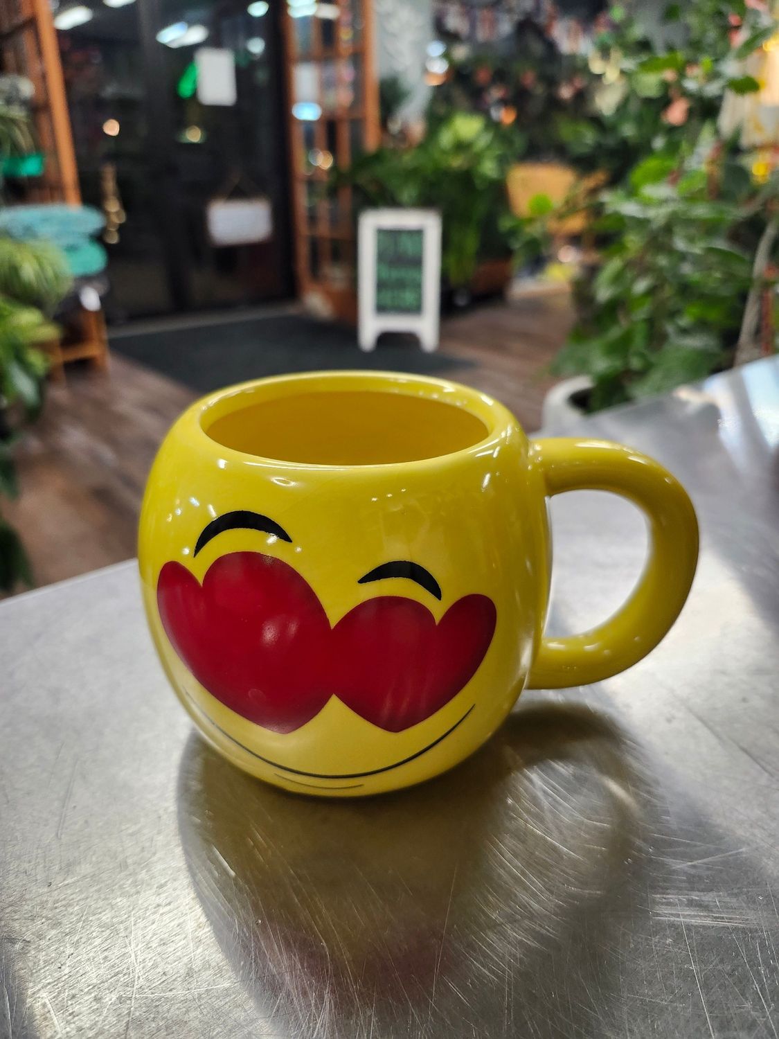 SMILEY MUG - HEARTS
