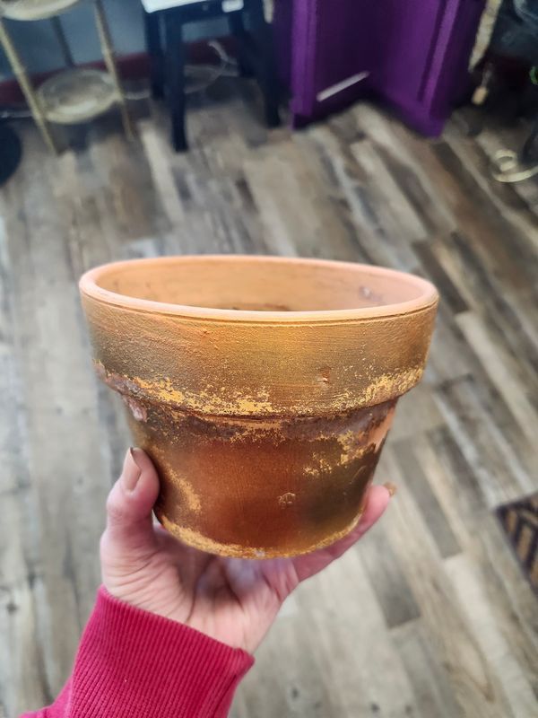 TERRA COTTA 6&quot; - HIPPIE