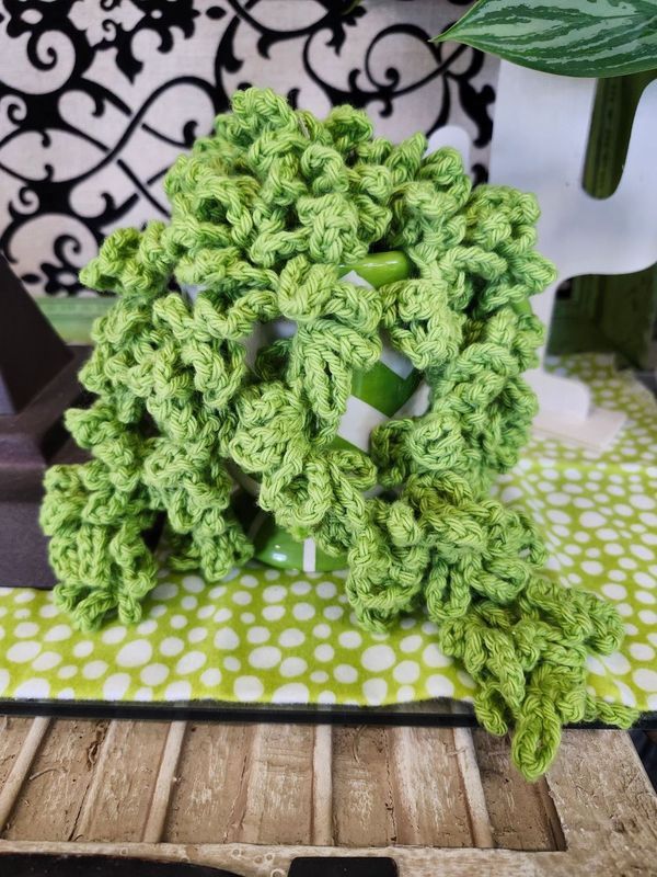 CROCHET STRING OF THINGS