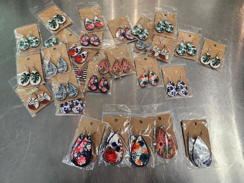 PLANTY EARRINGS - ASST