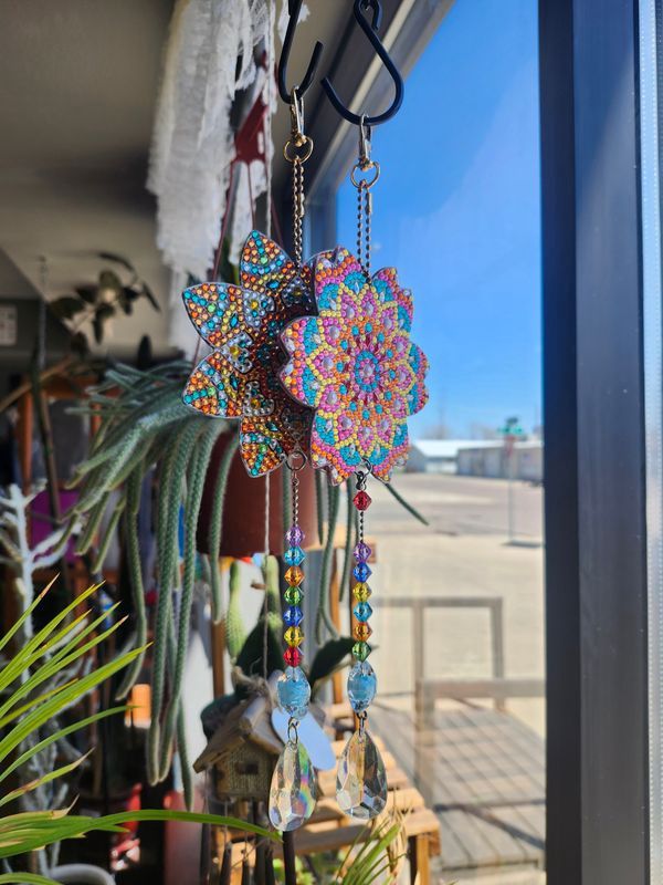 DIAMOND ART SUN CATCHER