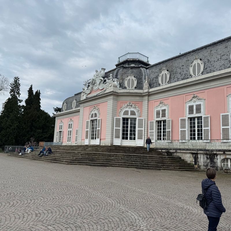 13.07.2025: Schloss Benrath mit Urdenbacher Kämpe, 40557 Düsseldorf