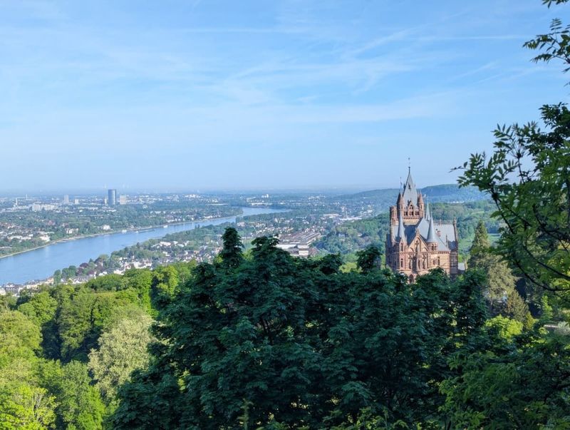 02.11.2025: Siebengebirge – Südliche Highlights (Drachenfels & Petersberg); 53639 Königswinter