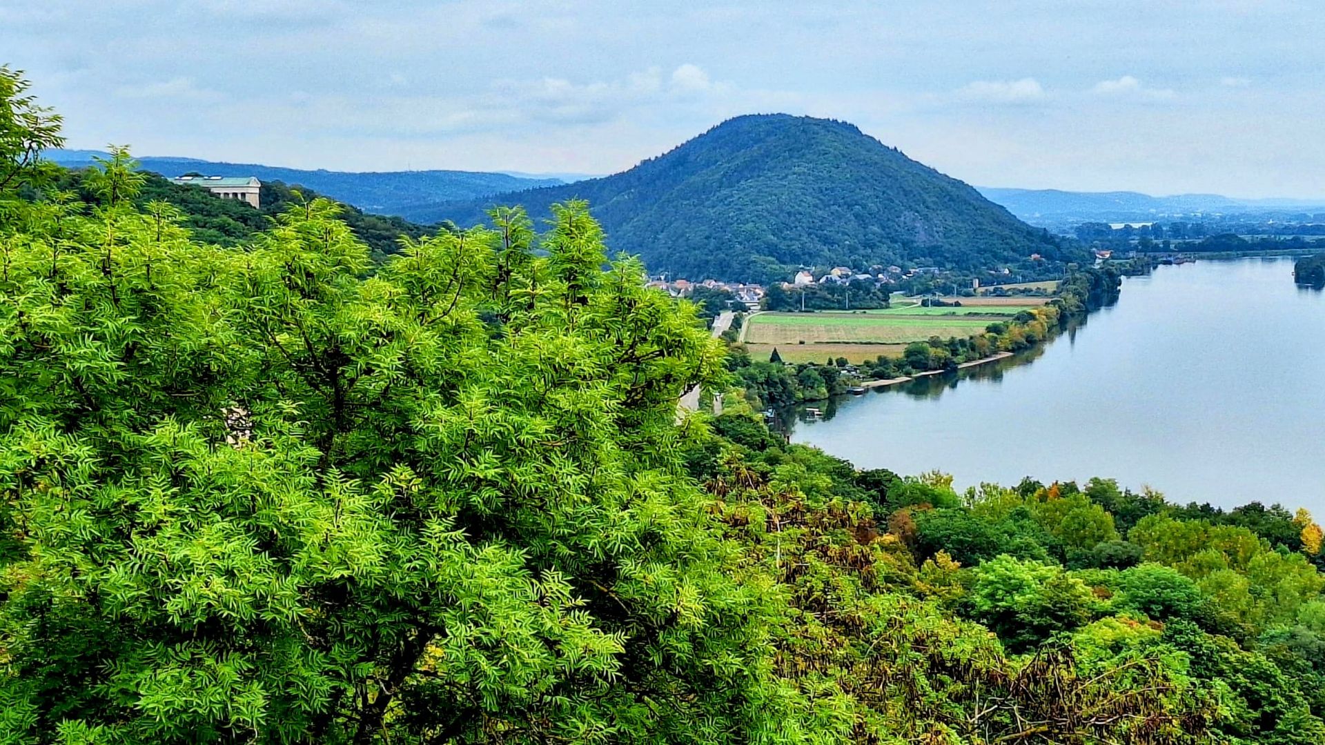 07.02.2026: Walhalla, Burg Donaustauf, 93093 Donaustauf