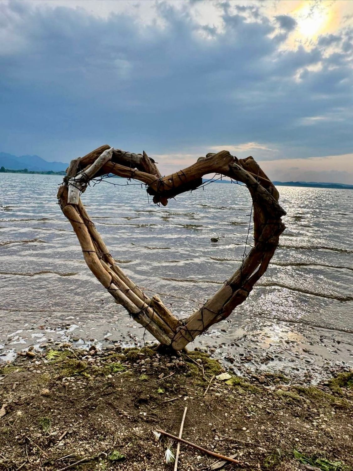 01.03.2026: Romantische Winterwanderung Schloss Höhenried, 82327 Tutzing (Starnberger See)