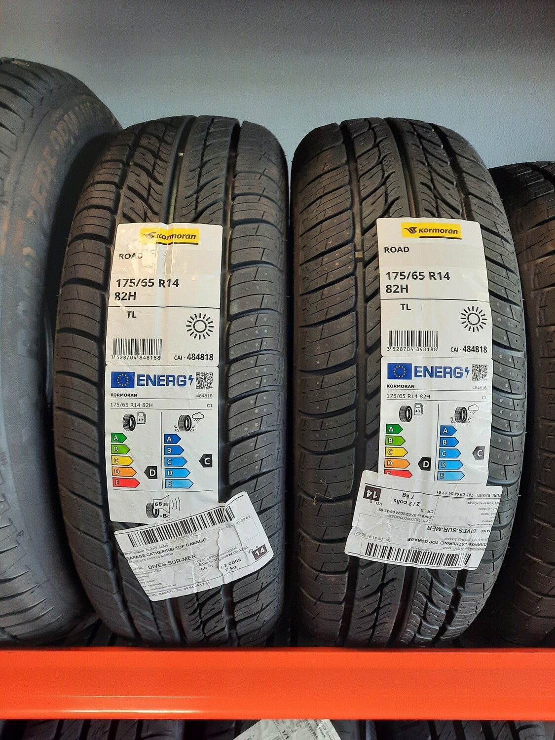 175/65R14 82H DEUX PNEUMATIQUES KORMORAN POSE/EQUILIBRE/VALVE