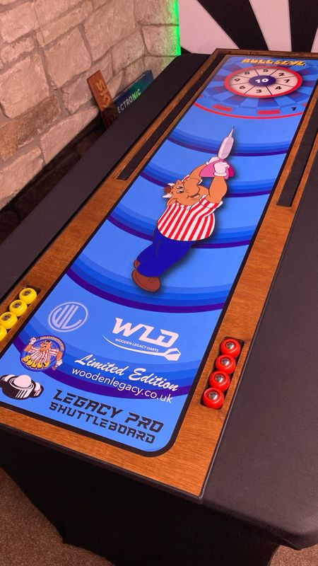 SHUFFLEBOARD Legacy Pro Limited Edition Bullseye