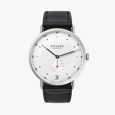 NOMOS Metro 38 Datum