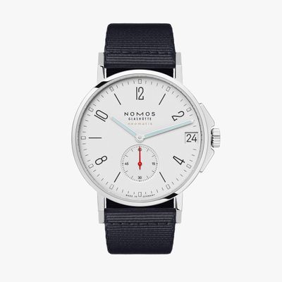 NOMOS Ahoi neomatik 38 Datum NOMOS Ahoi neomatik 38 Datum