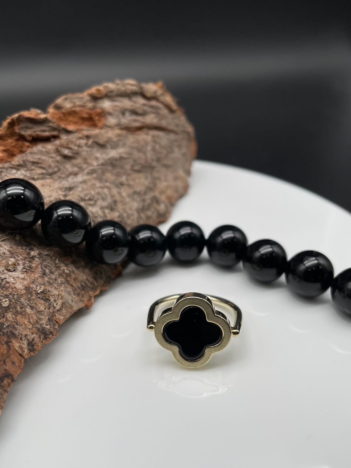 Ring 585/- Gelbgold mit Onix