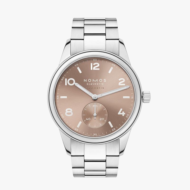 NOMOS Club Sport neomatik ember NOMOS Club Sport neomatik ember
