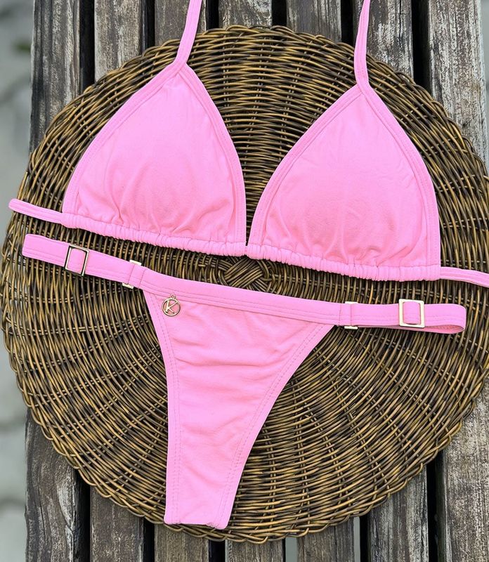 Conjunto de Bikini | Top Triángulo y Tanga Hilo Dental Fina | Bikini Brasileño | Tela Rosa Yogur | Mara y Eva KiniBi