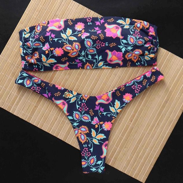 Bosque Bikini Set | Bandeau Top + Eva thong
