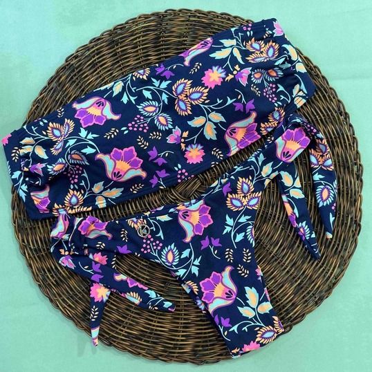 Bosque Bikini Set | Bandeau Top + Mora Thong