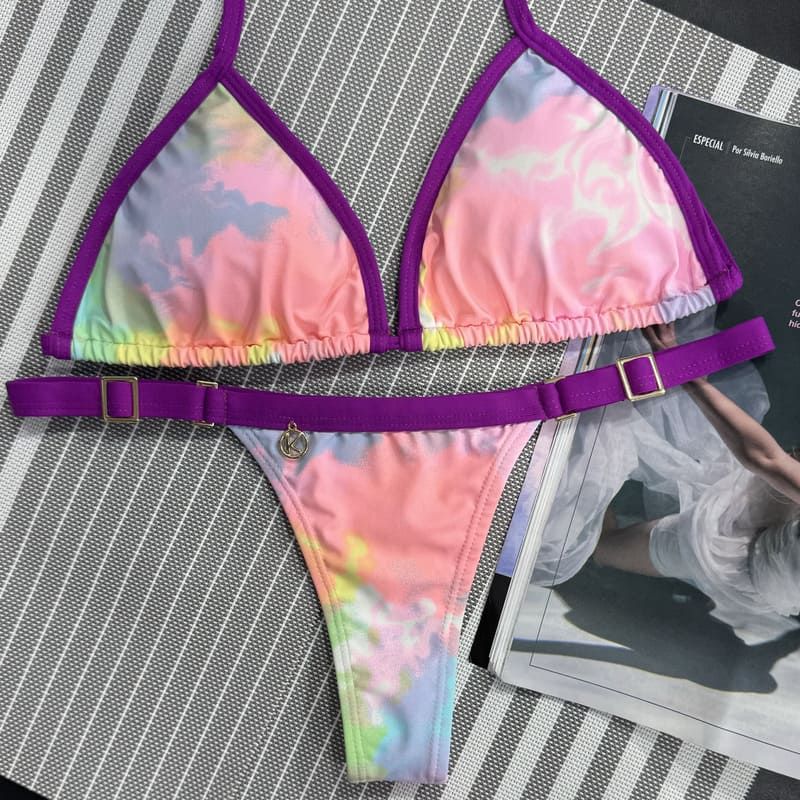 Conjunto de Bikini Tie Dye con Uva | Top Mara + Tanga Fany