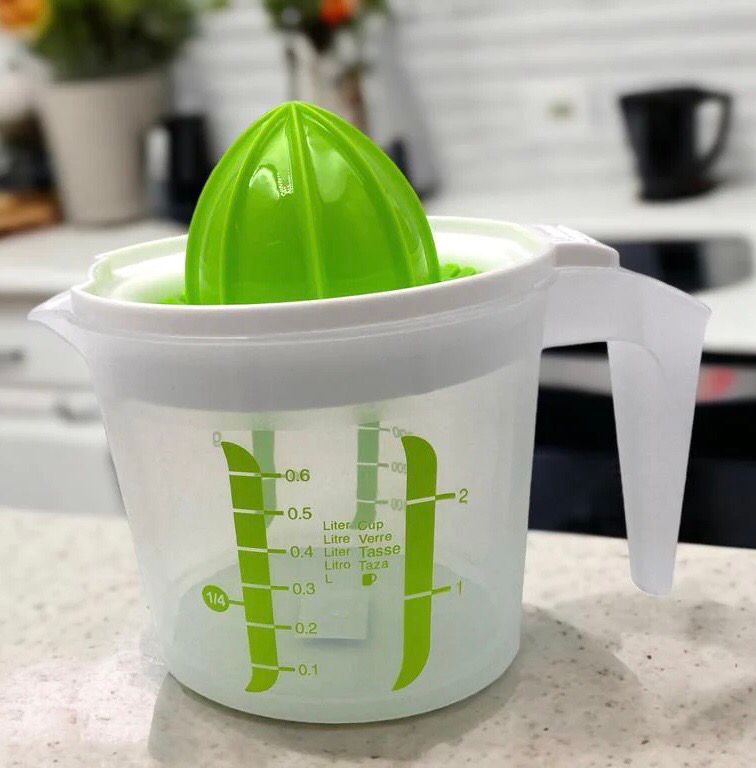 Small Lemon Juicer