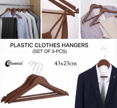 3-Pcs Plastic Hangers (Brown)
