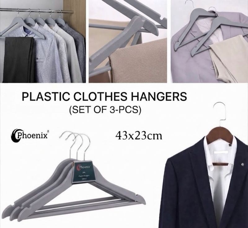 3-Pcs Plastic Hangers (Gray)