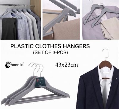 3-Pcs Plastic Hangers (Gray)