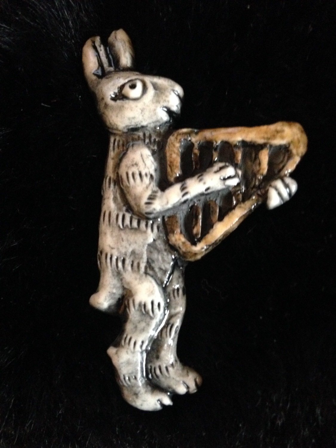 Hare & Harp Badge by Pretender to the Throne Hare & Harp Badge by Pretender to the Throne