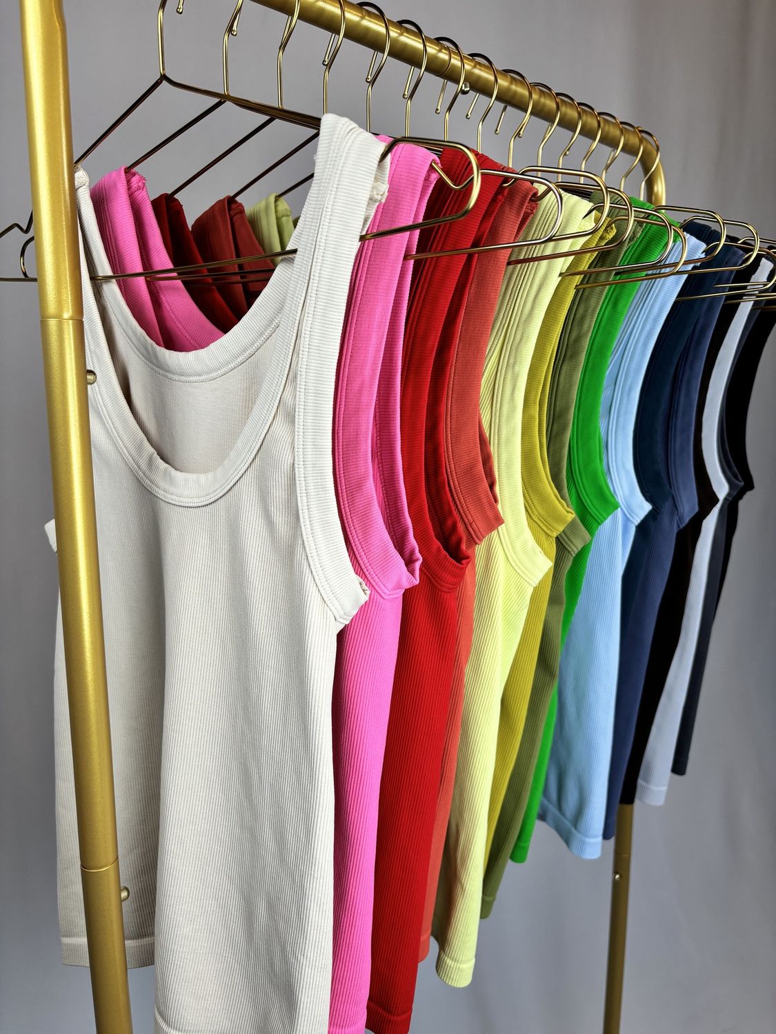 REVERSIBLE RIBBED TANK TOP