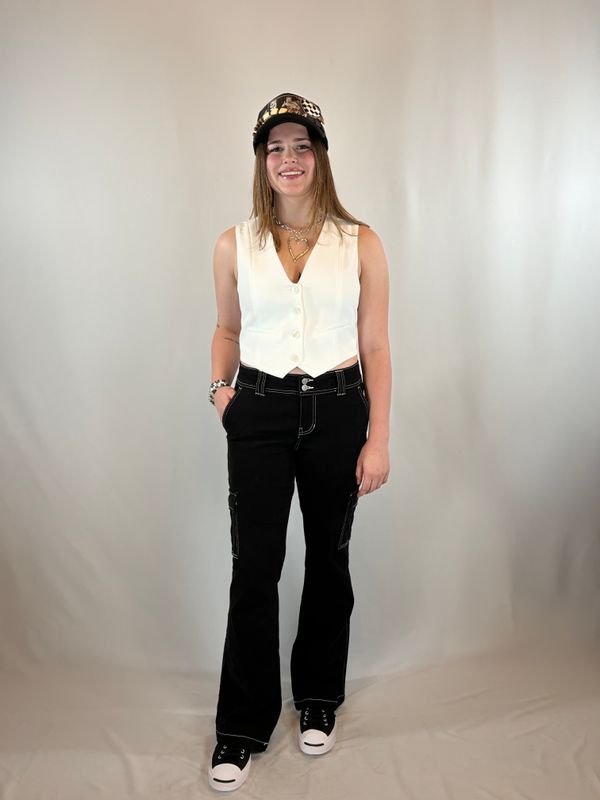 BLACK CARGO PANTS LOW RISE