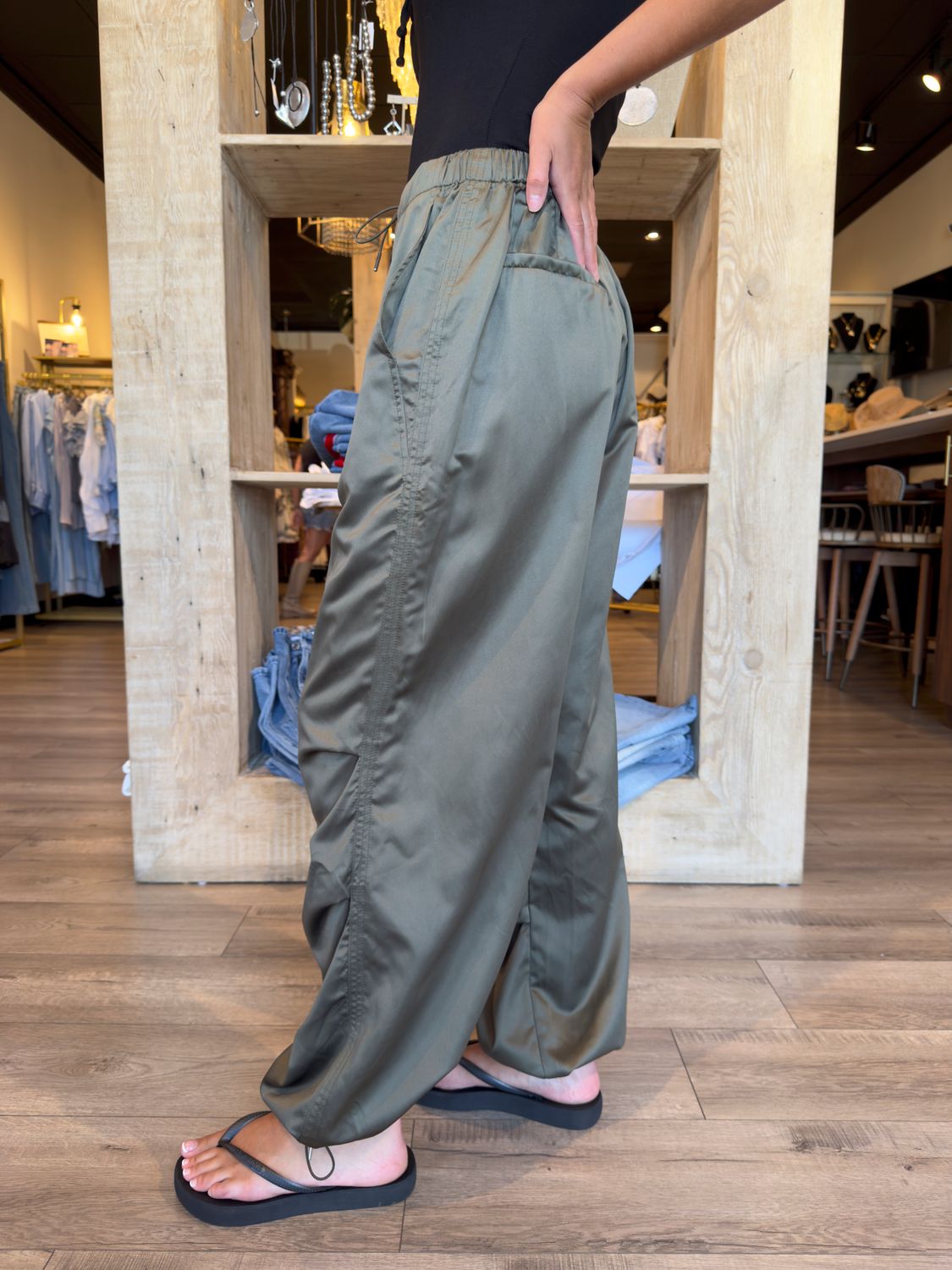 BUNGEE CORD CARGO PANT