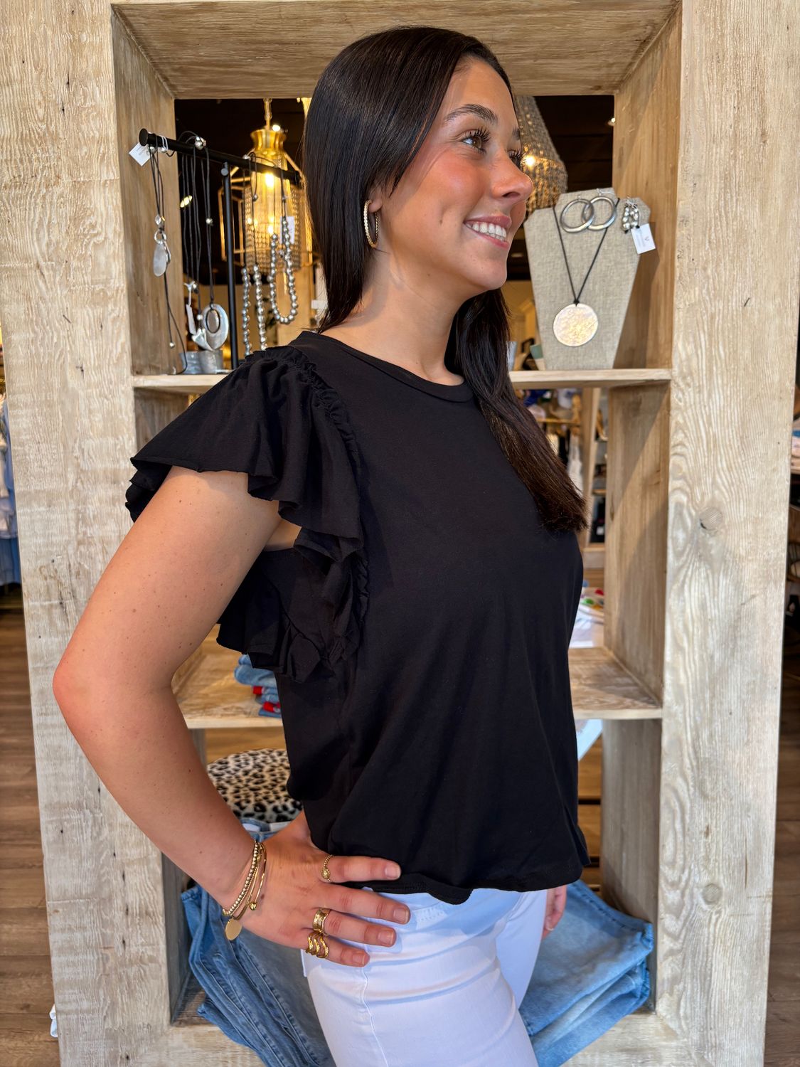 RUFFLE  SHOULDER SLEEVELESS TOP
