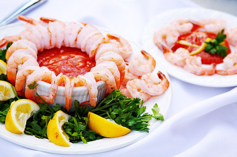 Plateau de crevettes et sauce (pour 10 à 12 pers.)