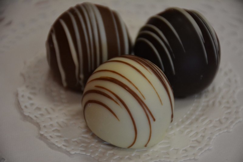 Birrn Dessert Truffles - Box of Four