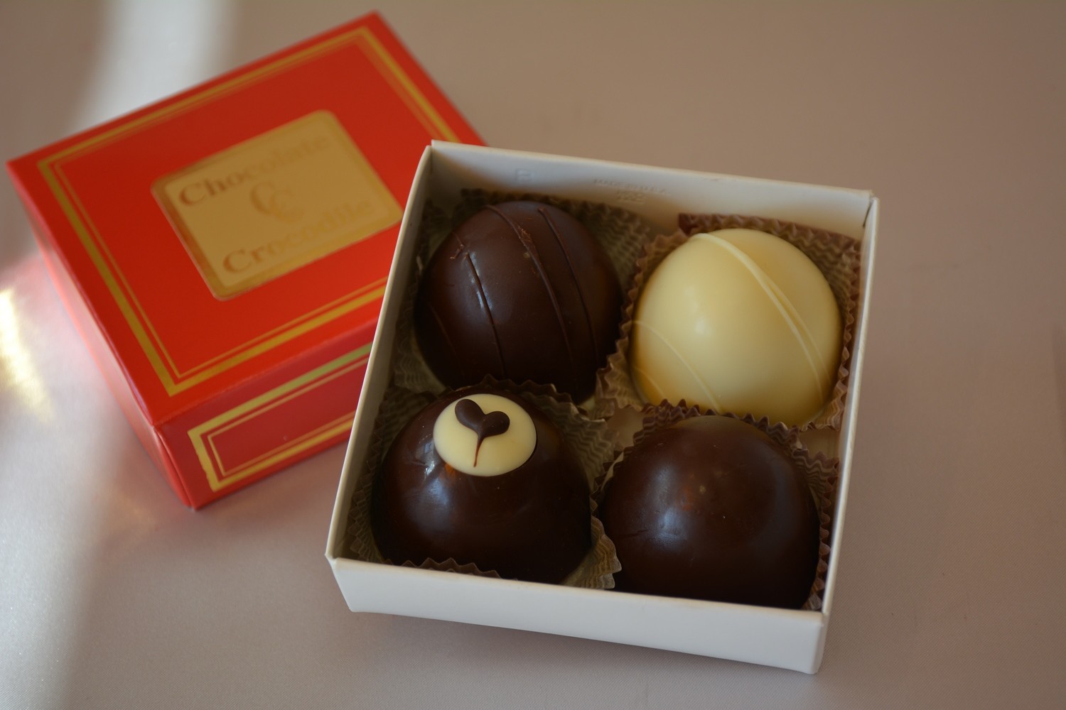 Le Grand Truffles - Box of Four