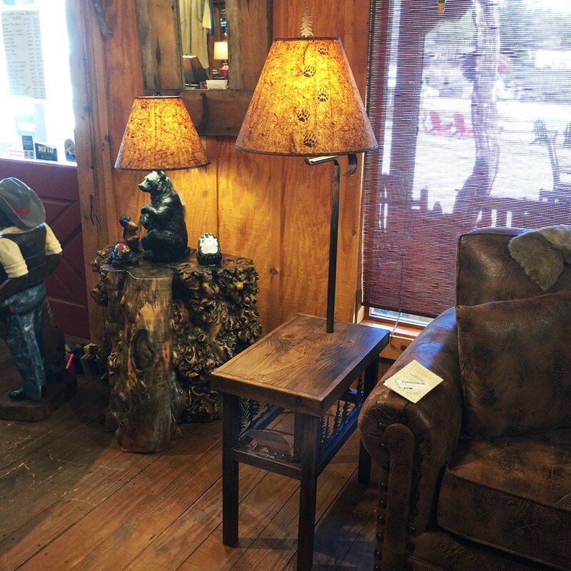 Swing Arm Tray Lamp with Bear